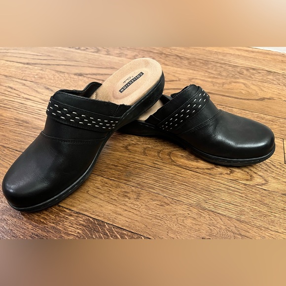 Clarks Shoes - Clarks Collection Women's Black Leather Mules - Size 8, New
